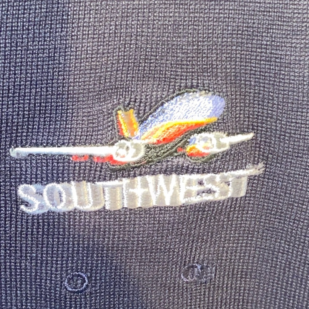 Southwest Airlines Employee Lands' End V-neck sweater vest embroidered logo. - Picture 5 of 10